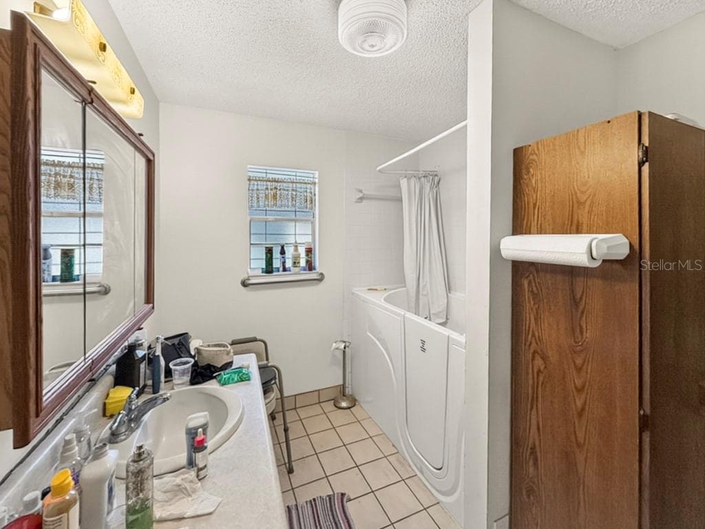 137 BLANCO STREET — photo 38 of 58