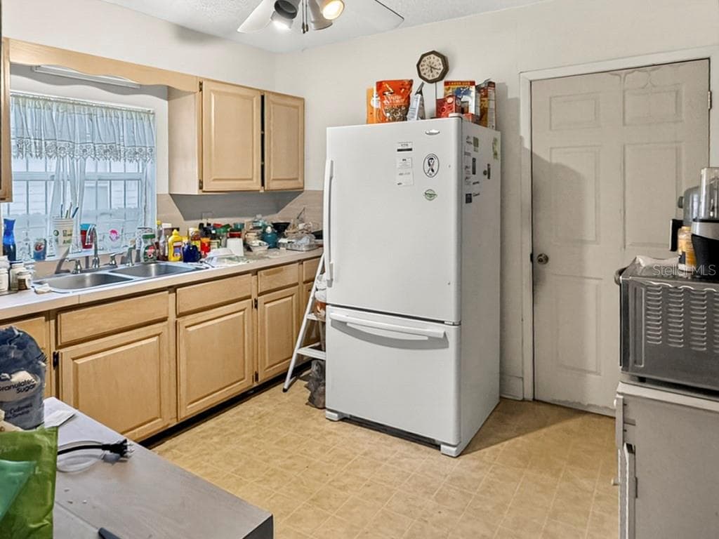 137 BLANCO STREET — photo 44 of 58