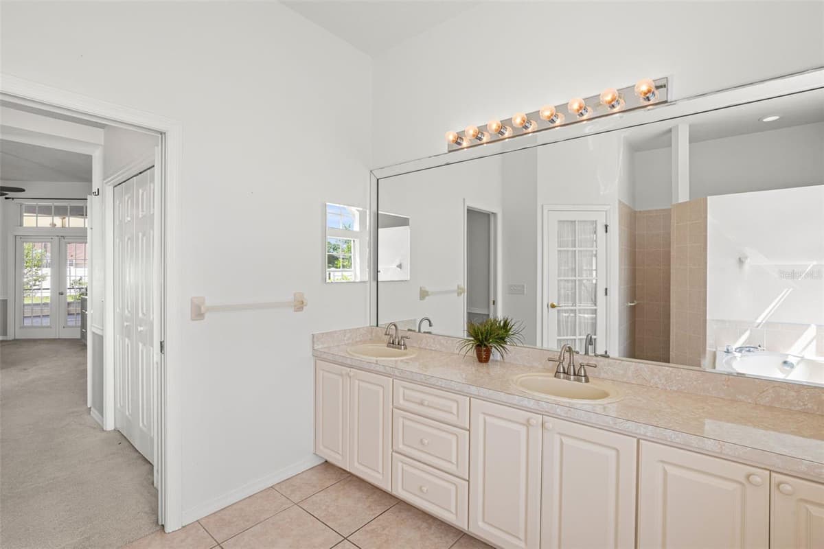 7904 OREGOLD DRIVE — photo 30 of 59