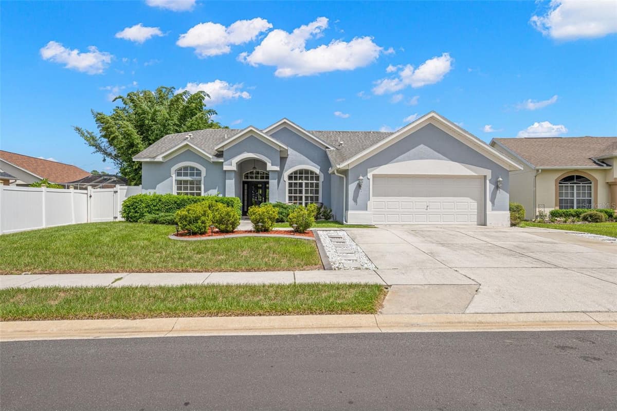 7904 OREGOLD DRIVE — photo 3 of 59