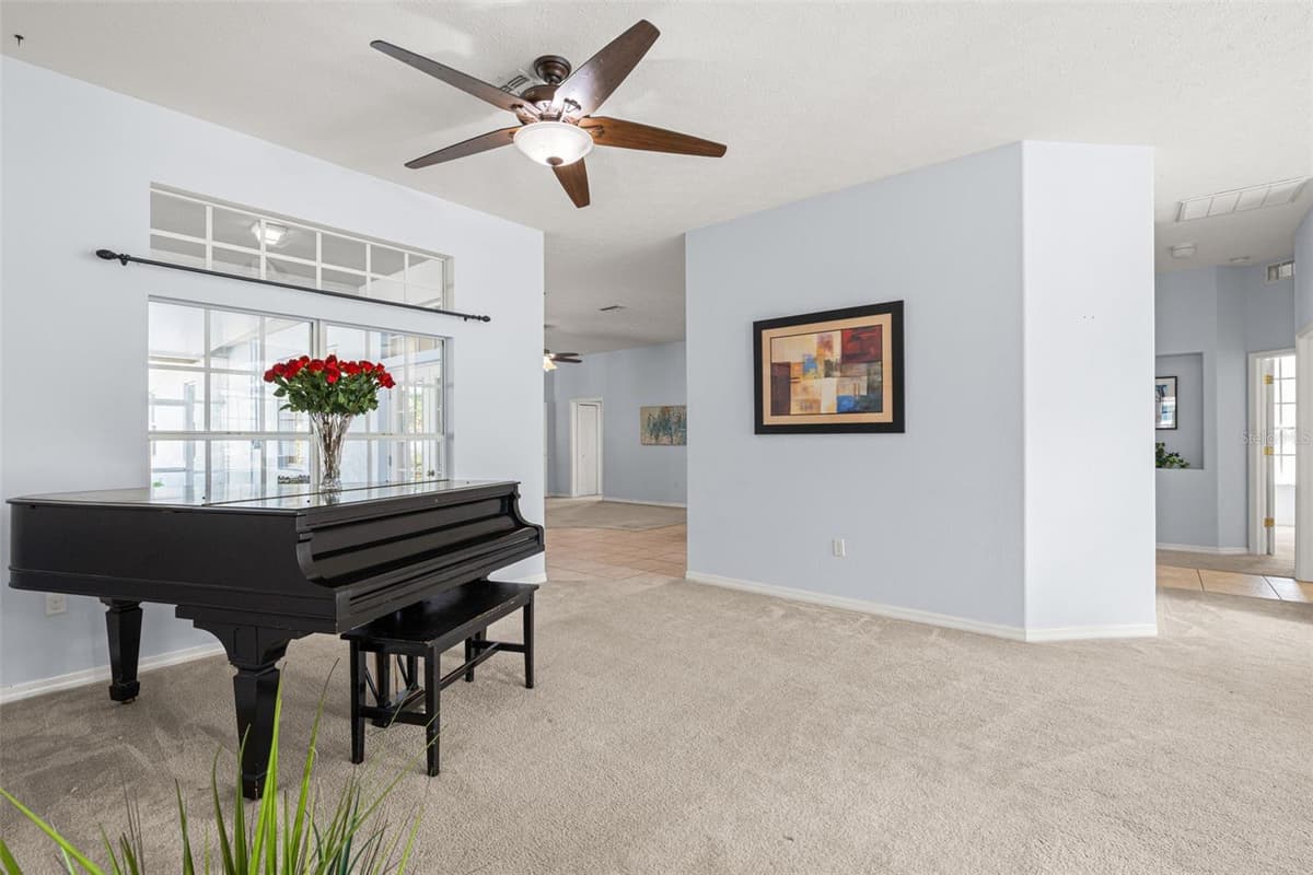 7904 OREGOLD DRIVE — photo 8 of 59