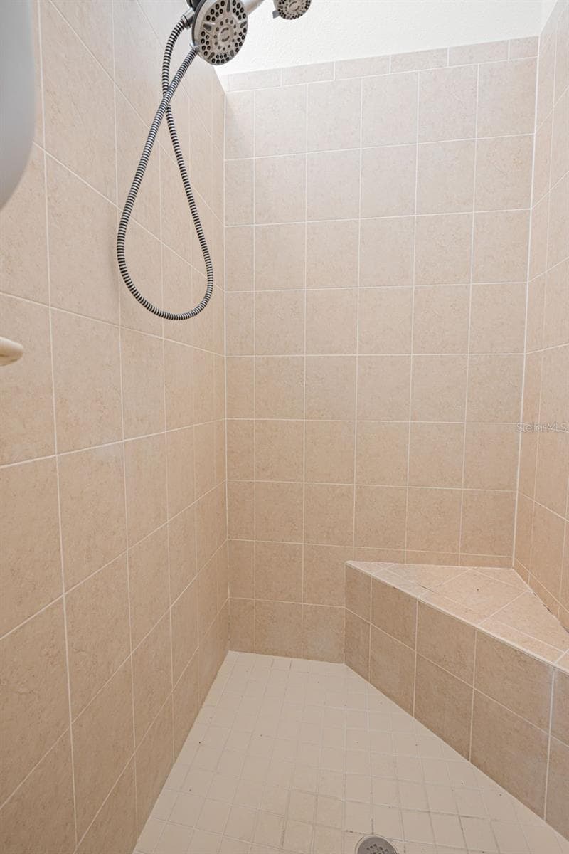 7904 OREGOLD DRIVE — photo 31 of 59