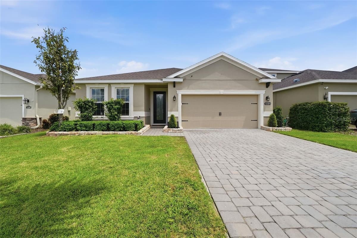 12204 BLUE PACIFIC DRIVE — photo 2 of 46