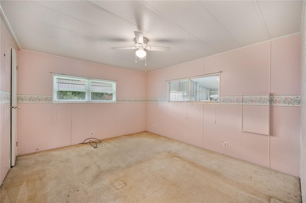 1610 REYNOLDS ROAD — photo 19 of 29