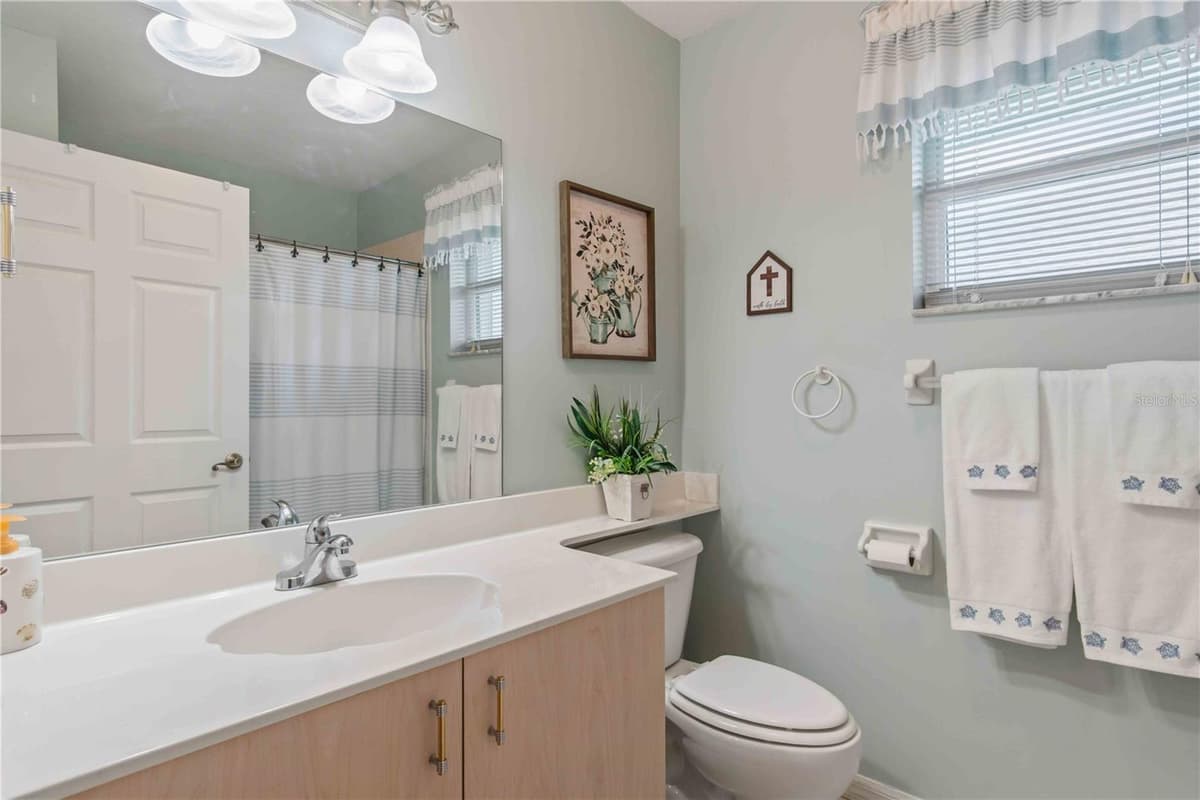 4875 HANSARD AVENUE — photo 46 of 66