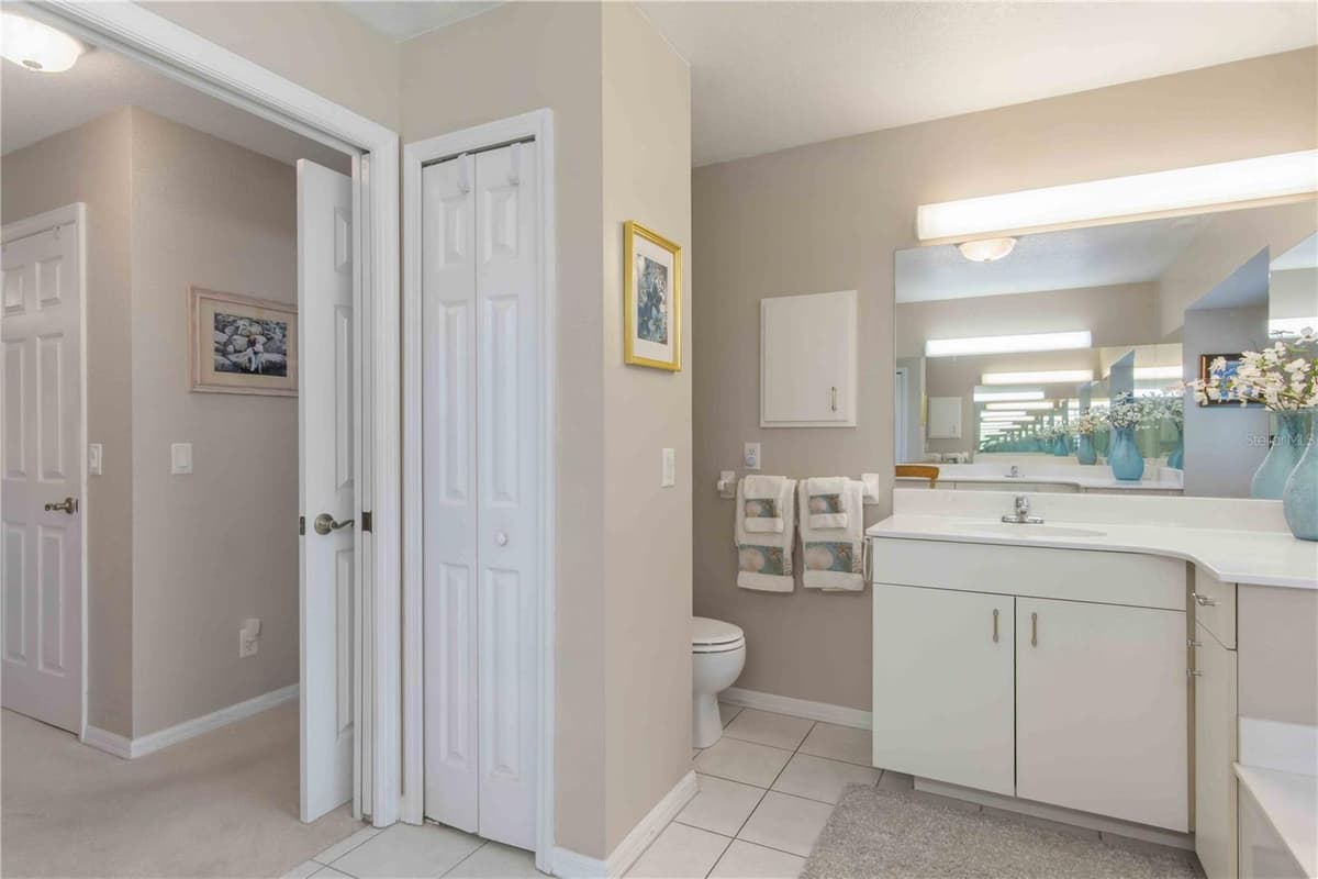 4875 HANSARD AVENUE — photo 40 of 66