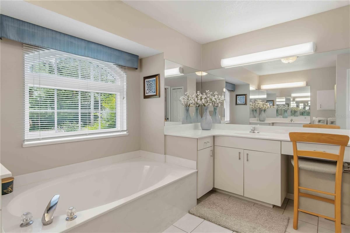 4875 HANSARD AVENUE — photo 42 of 66