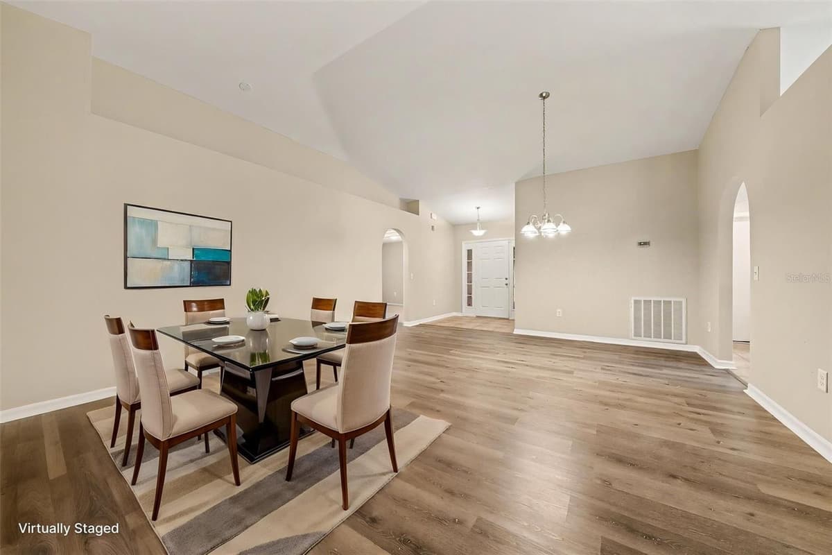 2208 NICOLLETT WAY — photo 4 of 23