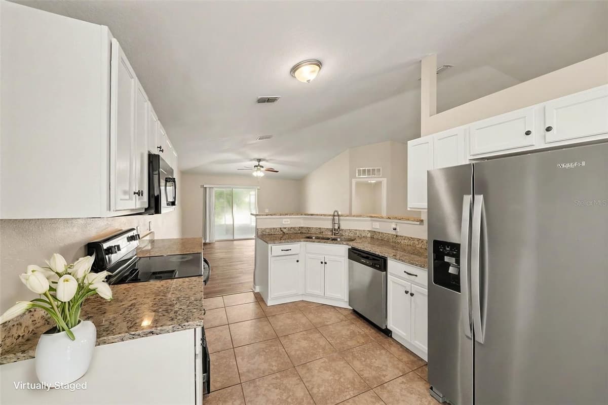 2208 NICOLLETT WAY — photo 7 of 23