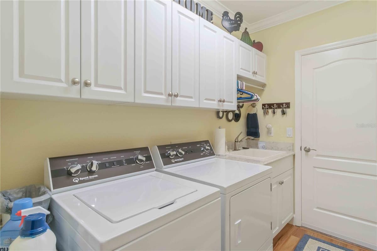 1001 TOPELIS DRIVE — photo 45 of 55