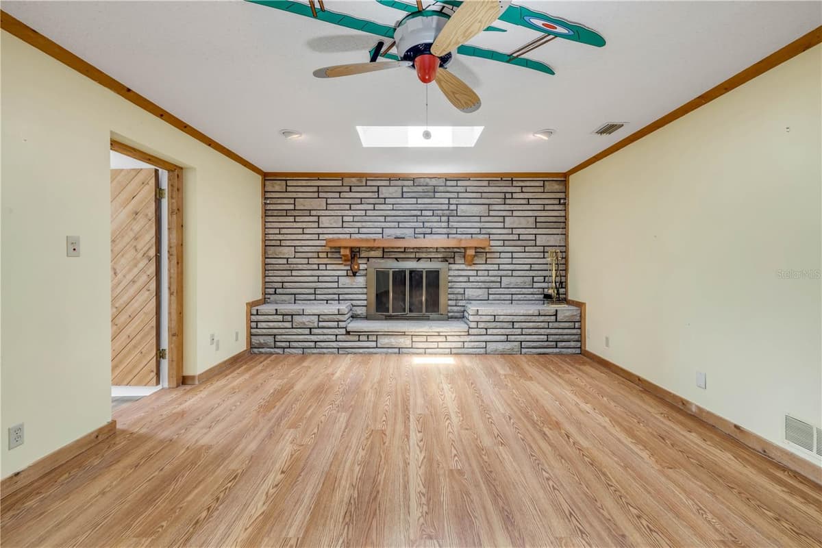 1428 MARDRAKE ROAD — photo 24 of 52