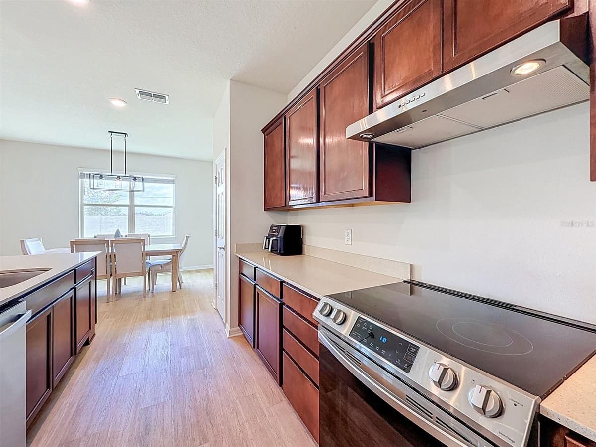 11415 GREEN HARVEST DRIVE — photo 5 of 76