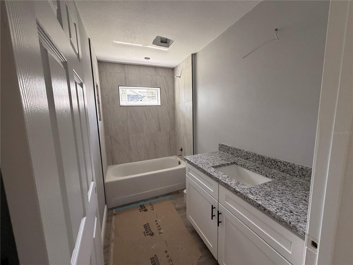 865 28TH STREET — photo 10 of 18