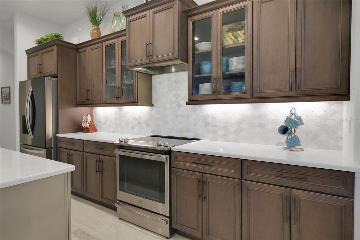 142 PORTOFINO BLVD — photo 13 of 45