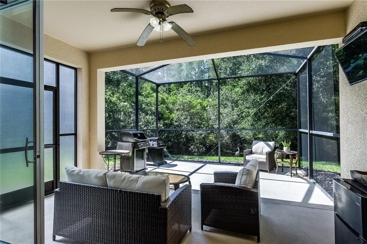 7235 CLEOPATRA DRIVE — photo 3 of 31