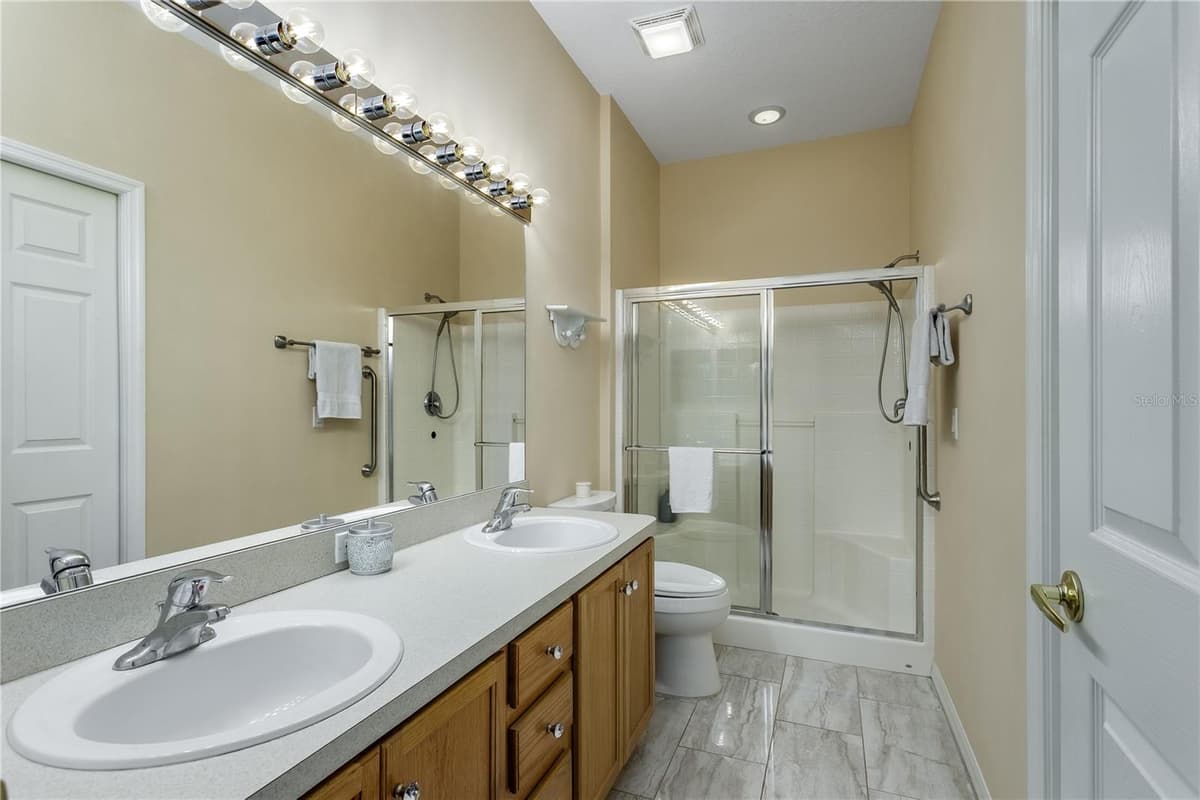 7235 CLEOPATRA DRIVE — photo 12 of 31