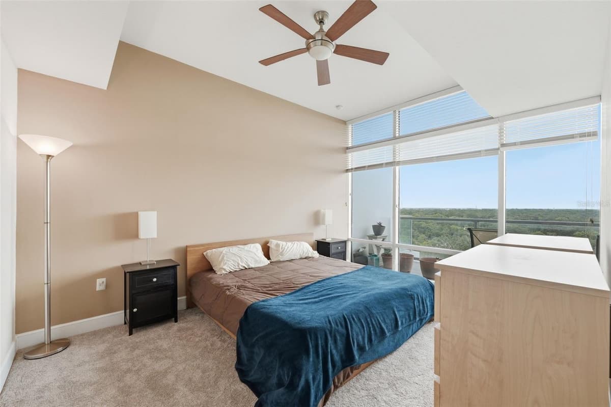 101 EOLA DRIVE — photo 16 of 34