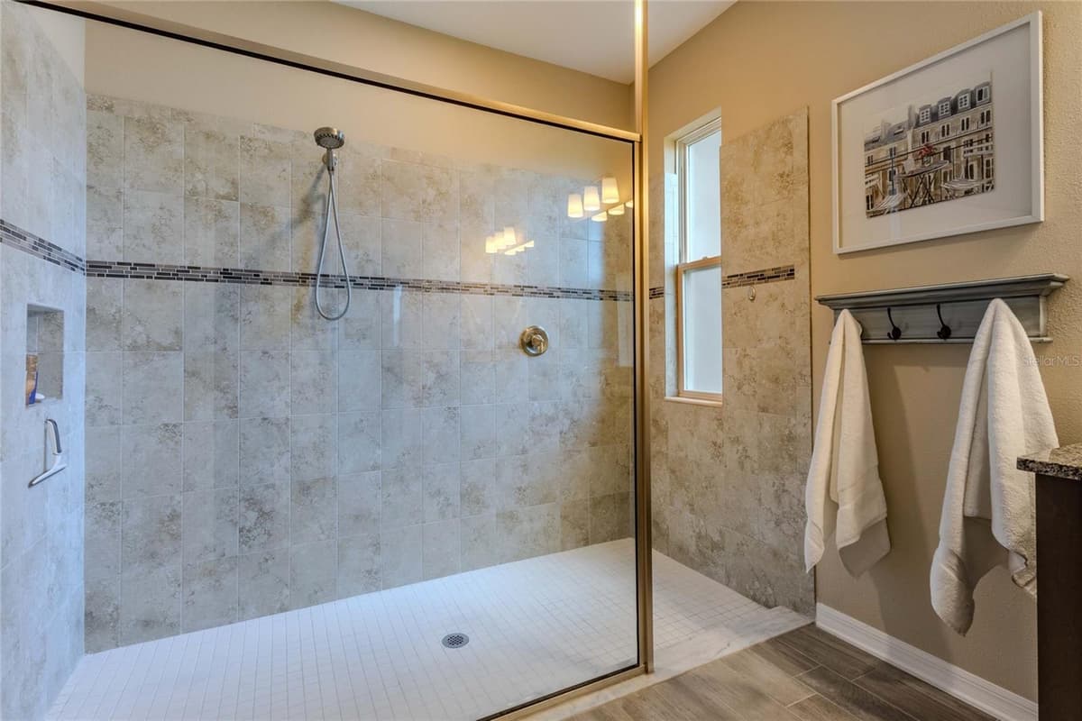 3195 KING FERN DRIVE — photo 29 of 100