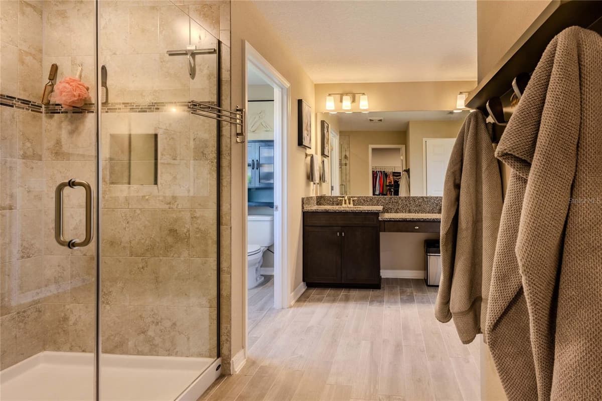 3195 KING FERN DRIVE — photo 42 of 100