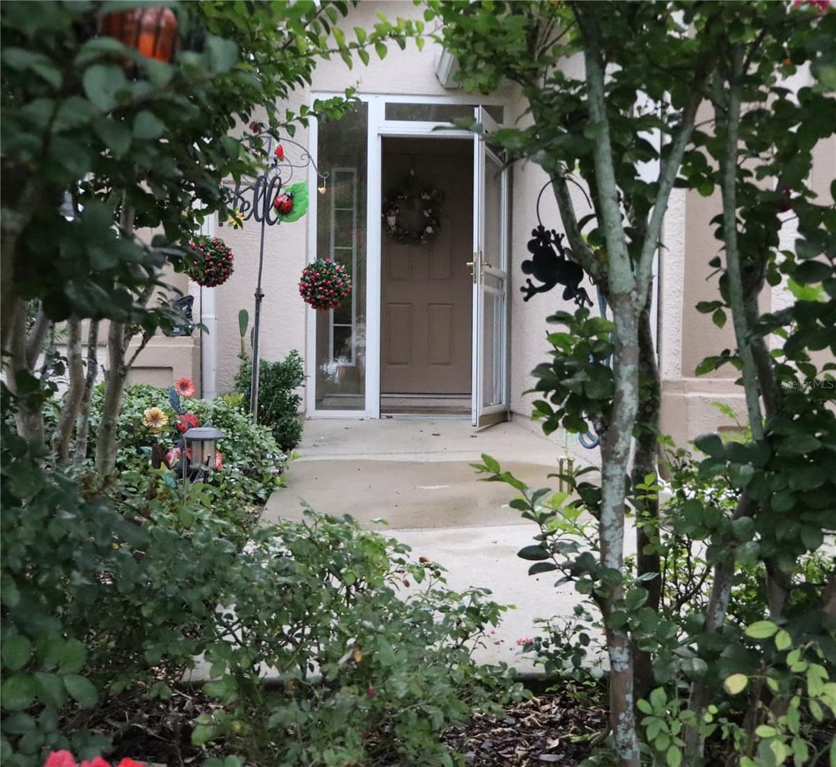 2332 18 CIRCLE — photo 4 of 21