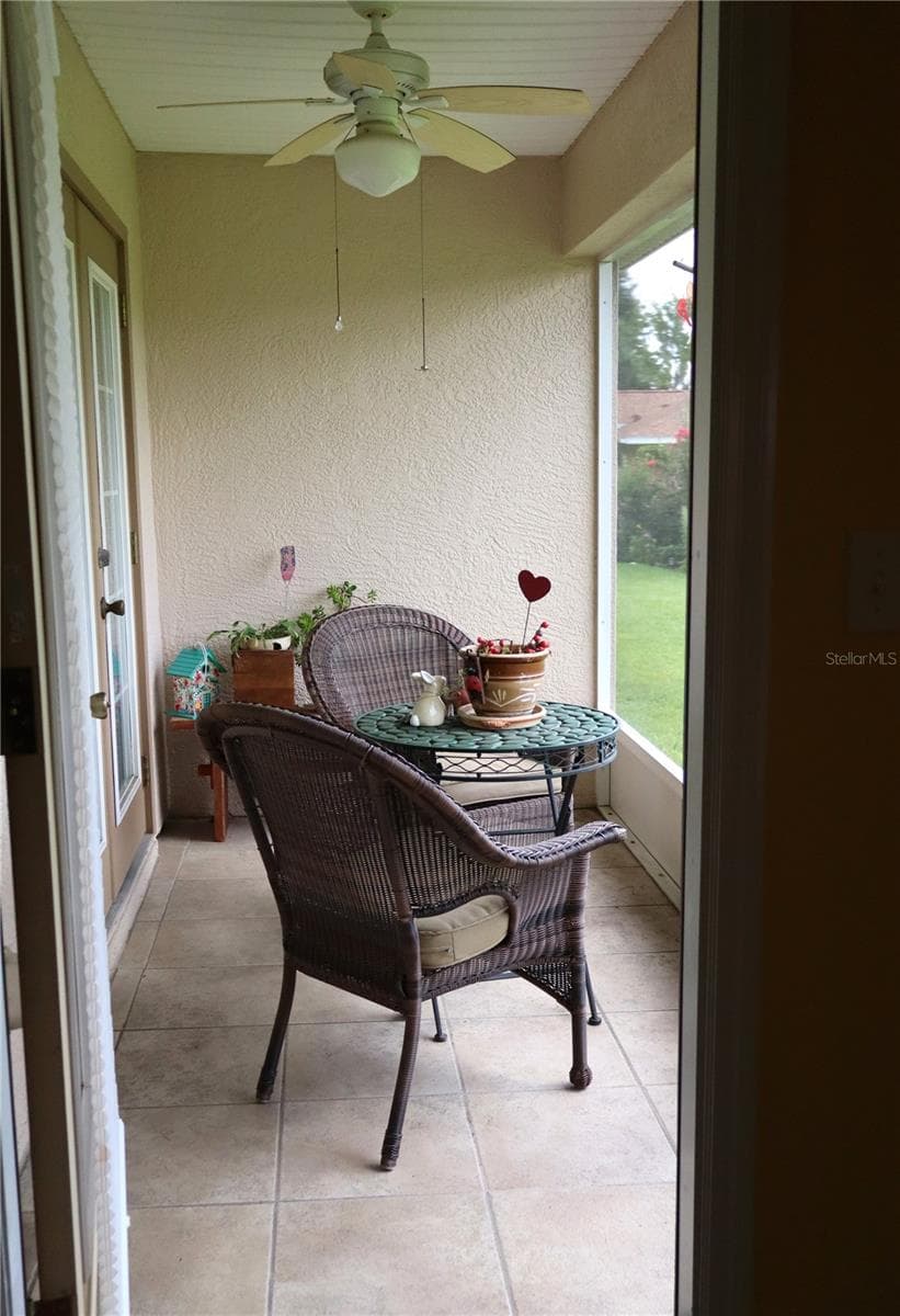 2332 18 CIRCLE — photo 19 of 21