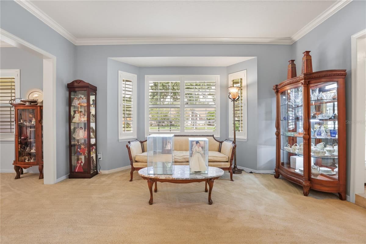 5410 RUSTIC PINE COURT — photo 10 of 54