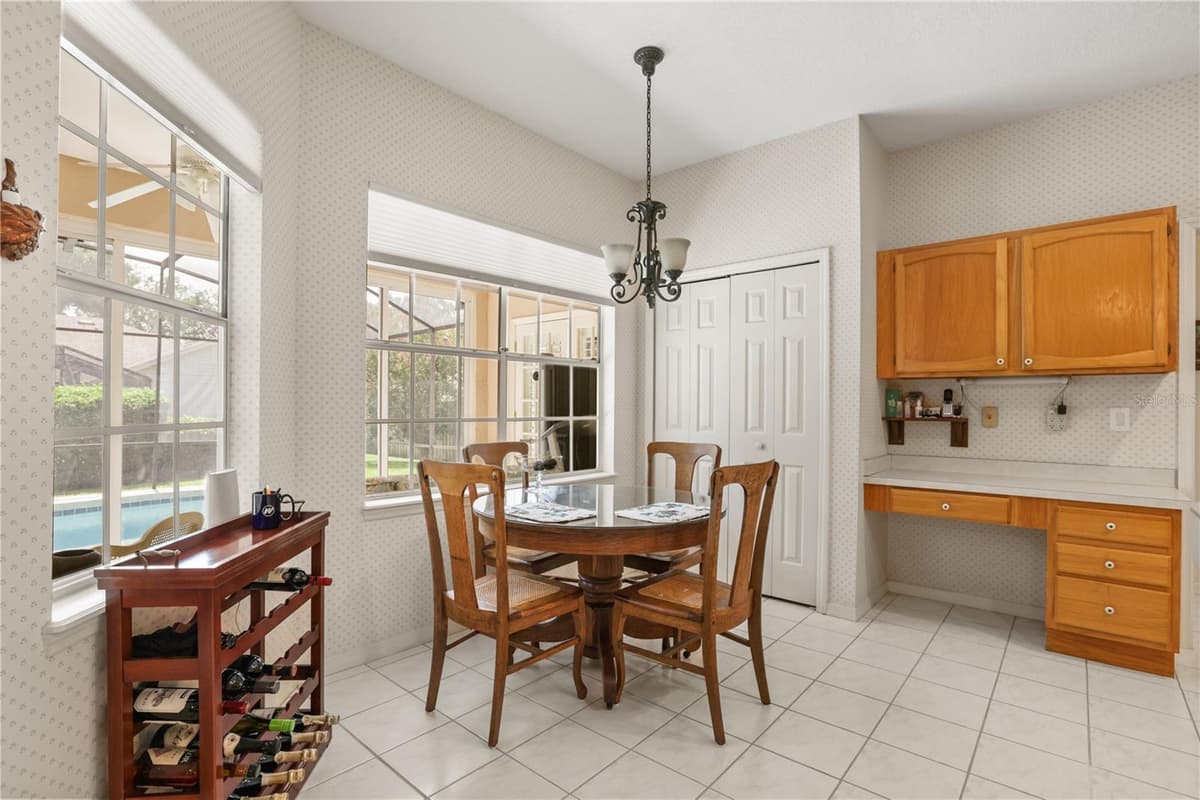 5410 RUSTIC PINE COURT — photo 13 of 54