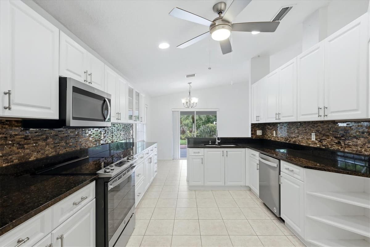 4380 IOLA DRIVE — photo 14 of 34