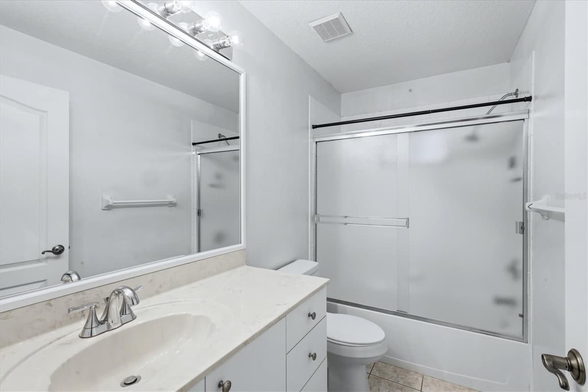 4380 IOLA DRIVE — photo 23 of 34