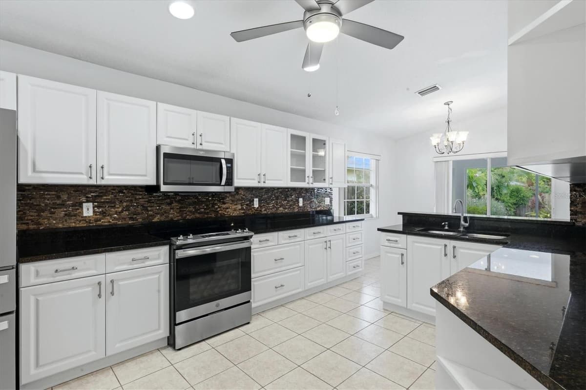 4380 IOLA DRIVE — photo 15 of 34