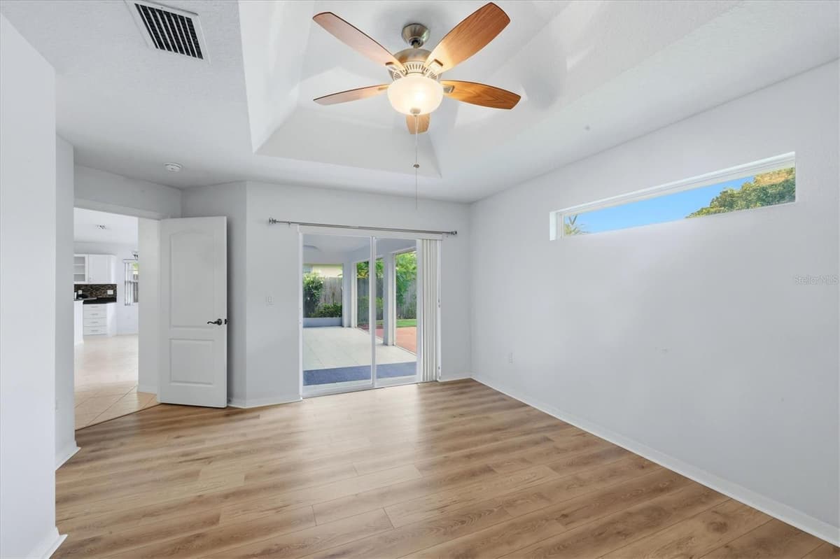 4380 IOLA DRIVE — photo 17 of 34