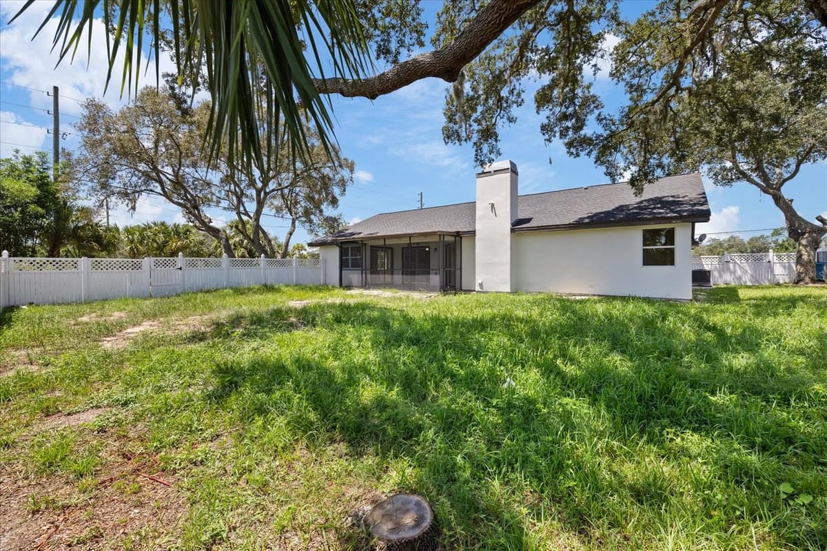 120 FOUNTAIN COURT — photo 42 of 47