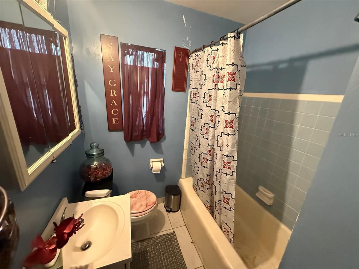 4108 DELRAY AVENUE — photo 13 of 23