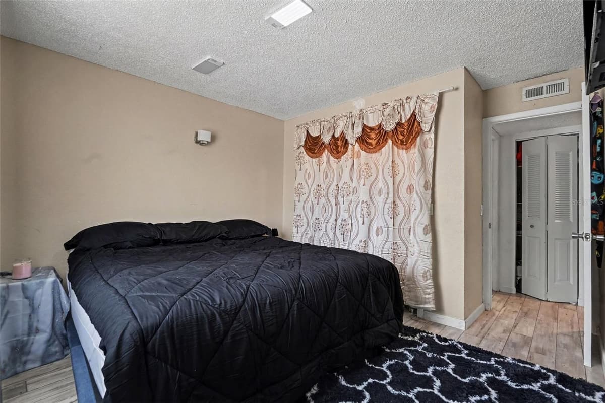 4008 CORTEZ DRIVE — photo 19 of 37