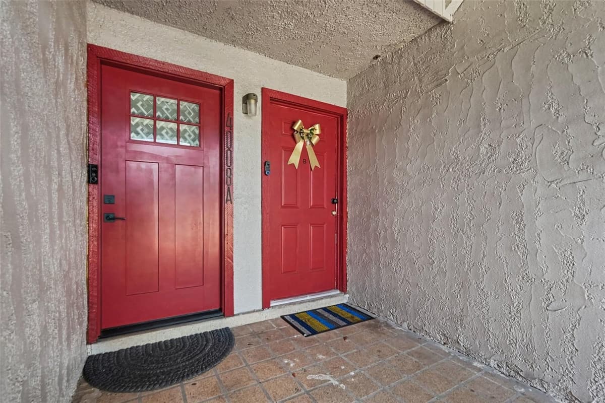 4008 CORTEZ DRIVE — photo 7 of 37
