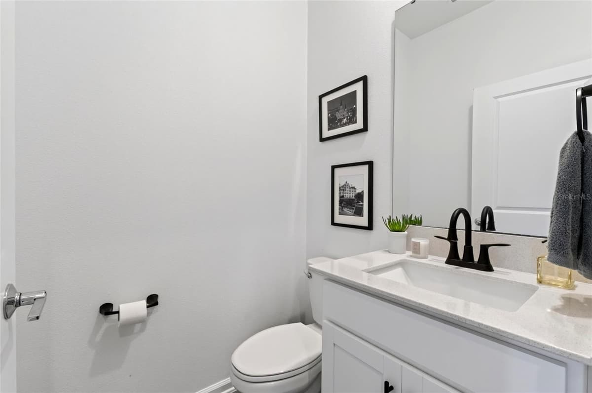 11168 GREAT ROCK STREET — photo 9 of 55
