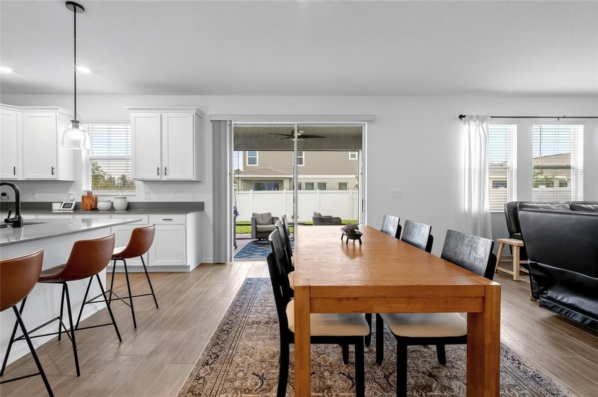 11168 GREAT ROCK STREET — photo 15 of 55