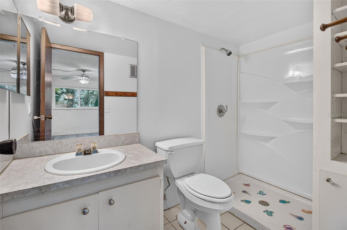 4500 BAY DRIVE — photo 17 of 36