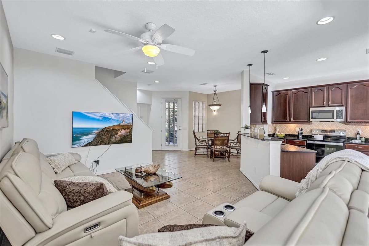 14511 MIRABELLE VISTA CIRCLE — photo 17 of 46