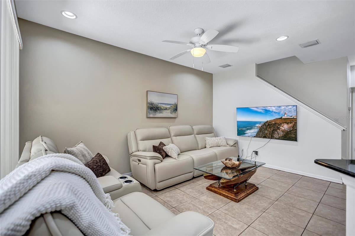 14511 MIRABELLE VISTA CIRCLE — photo 19 of 46