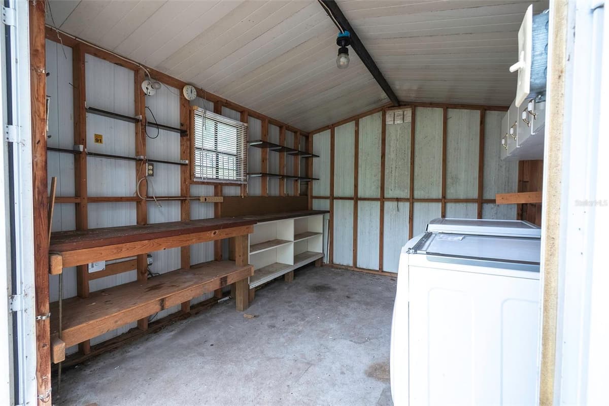 6377 FLANDERS LANE — photo 15 of 40