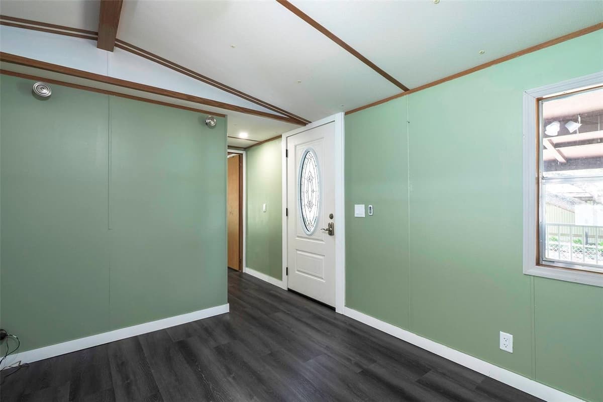 6377 FLANDERS LANE — photo 32 of 40