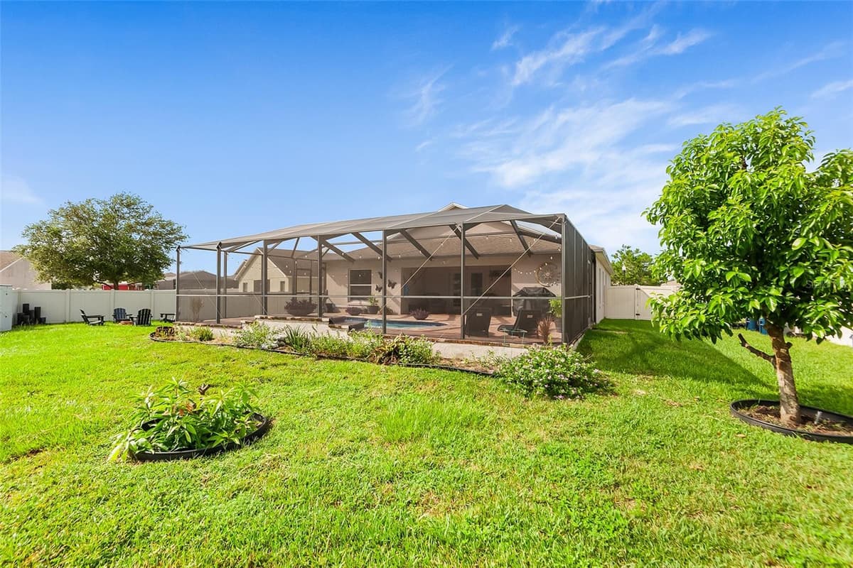 110 PROMENADE COURT — photo 4 of 43