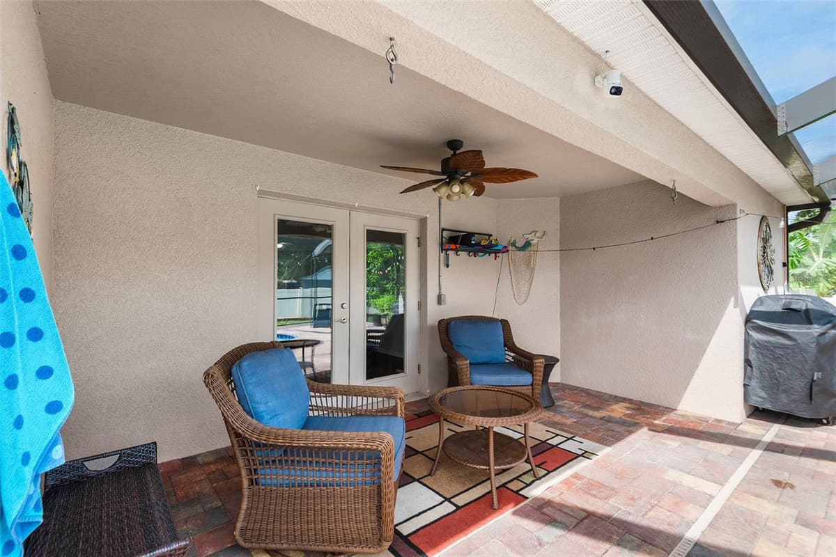 110 PROMENADE COURT — photo 36 of 43