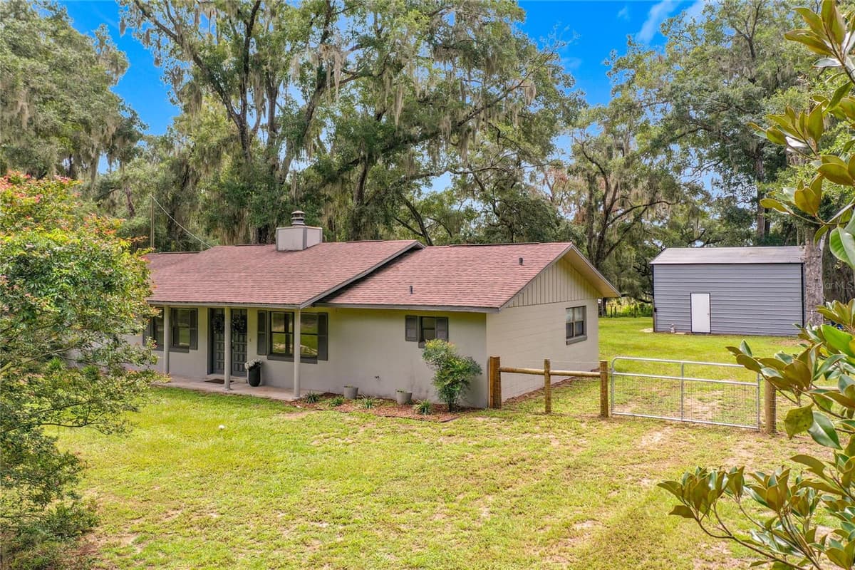 26586 HIGHWAY 42 — photo 2 of 53
