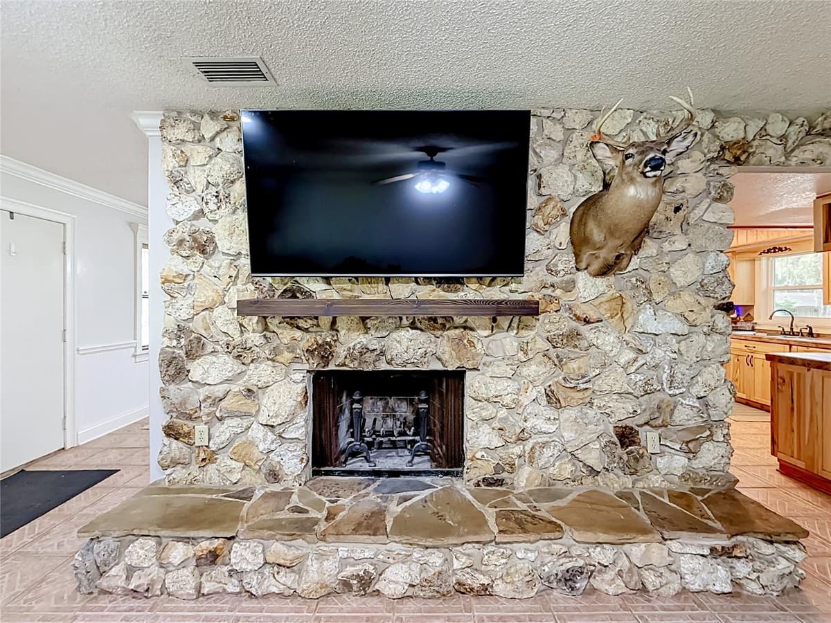 26586 HIGHWAY 42 — photo 9 of 53