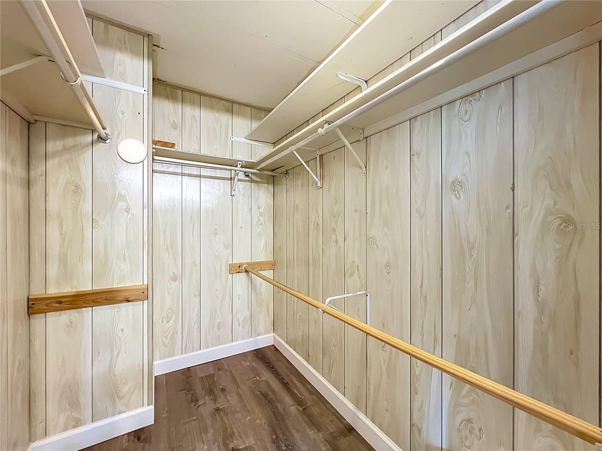 3374 EVERGREEN ROAD — photo 44 of 65