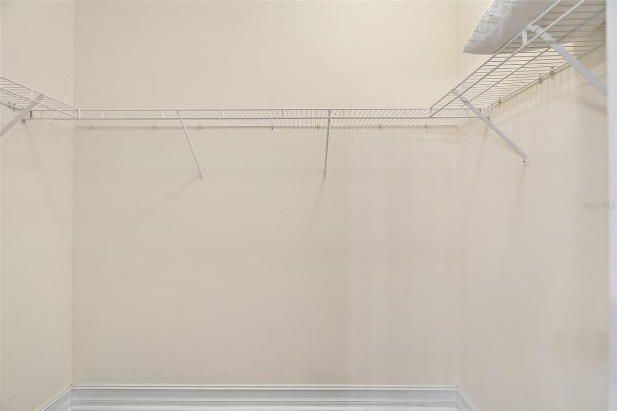 3333 BRACKEN FERN DR — photo 12 of 62