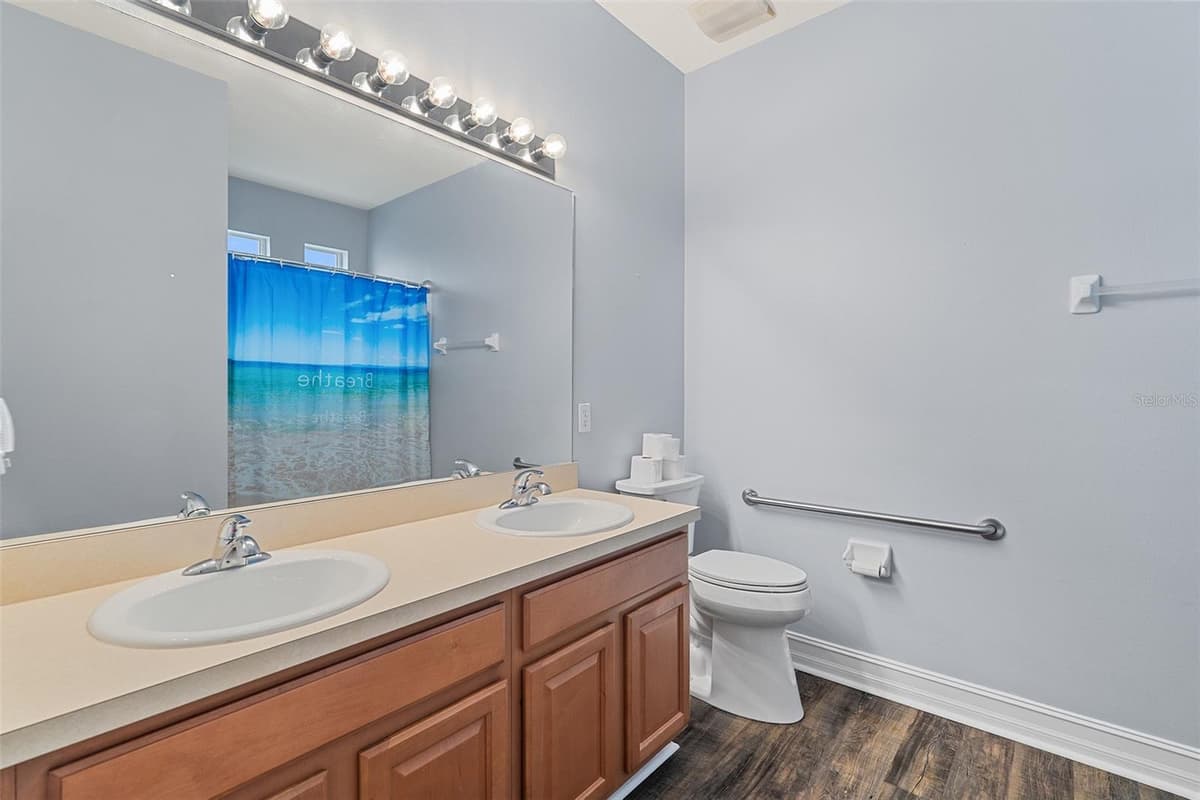 3333 BRACKEN FERN DR — photo 13 of 62