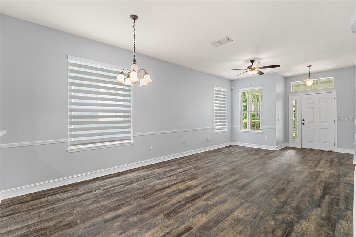 3333 BRACKEN FERN DR — photo 5 of 62